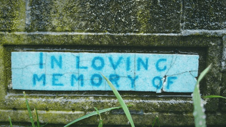 Best Words To Comfort Someone Who Lost A Loved One (Proven & Healing) image 3